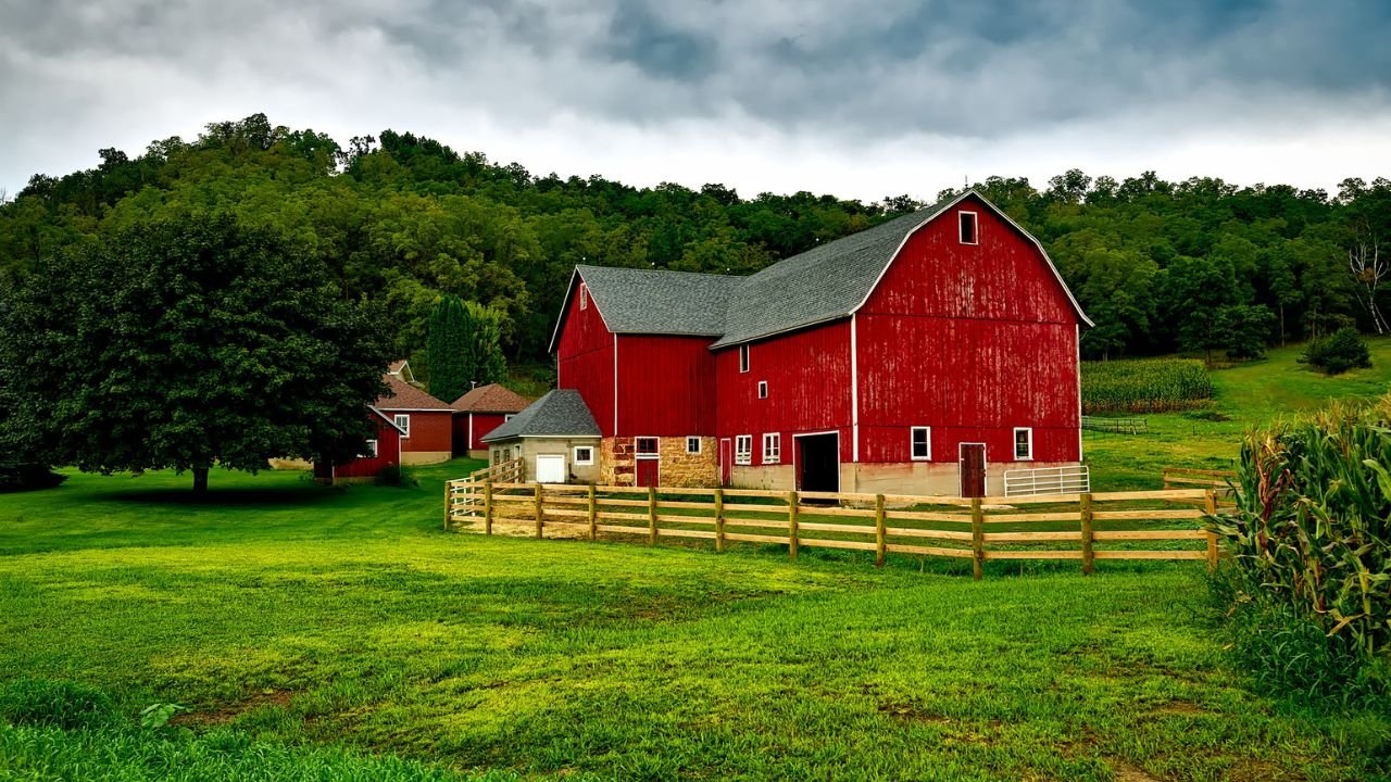 Do I Need a Permit for a Pole Barn in Florida?
