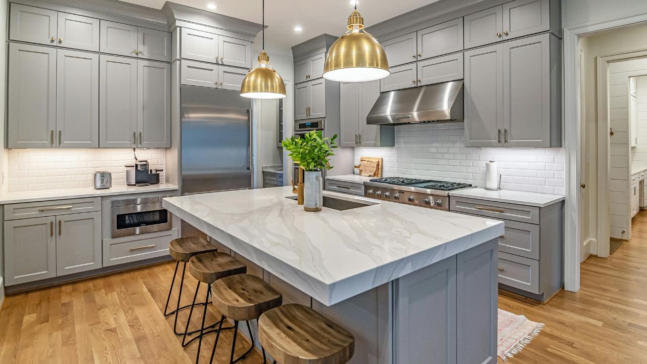 How much does a 10x12 kitchen cost in Florida